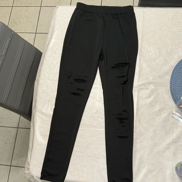 Black leggings with slits - Picture 1 of 2